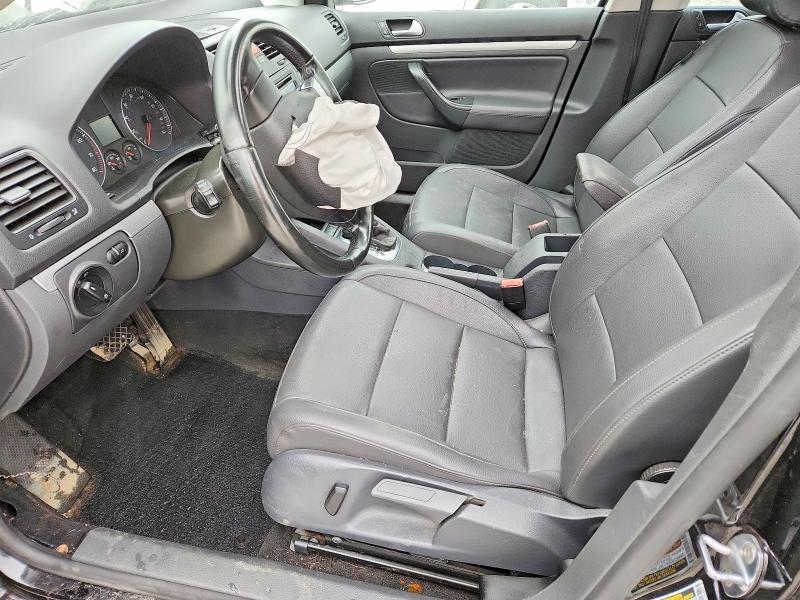 2009 Volkswagen Jetta მანქანა იყიდება აუქციონზე, vin: 3VWRZ71K09M130485, აუქციონის ნომერი: 52418166