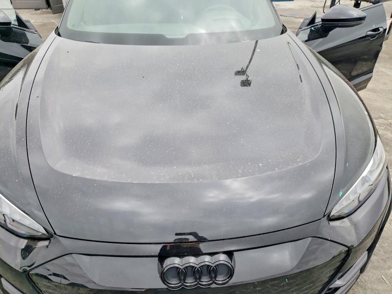 52923846 :رقم المزاد ، WAUBHBFW0R7900522 vin ، 2024 Audi Rs E-tron Gt مزاد بيع