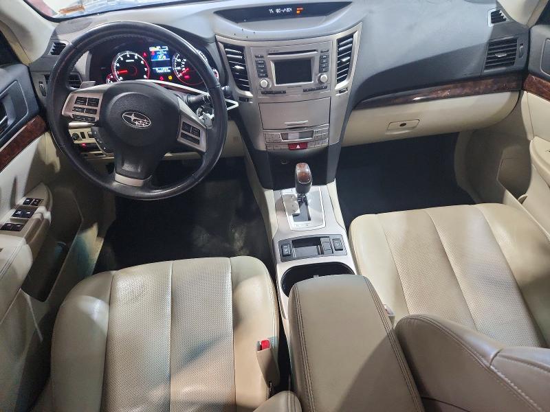 52901306 :رقم المزاد ، 4S3BMCL62E3036180 vin ، 2014 Subaru Legacy مزاد بيع
