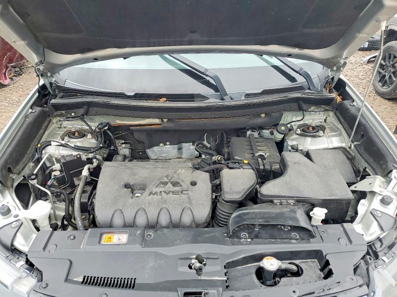 52994086 :رقم المزاد ، JA4AZ3A30LZ030873 vin ، 2020 Mitsubishi Outlander مزاد بيع