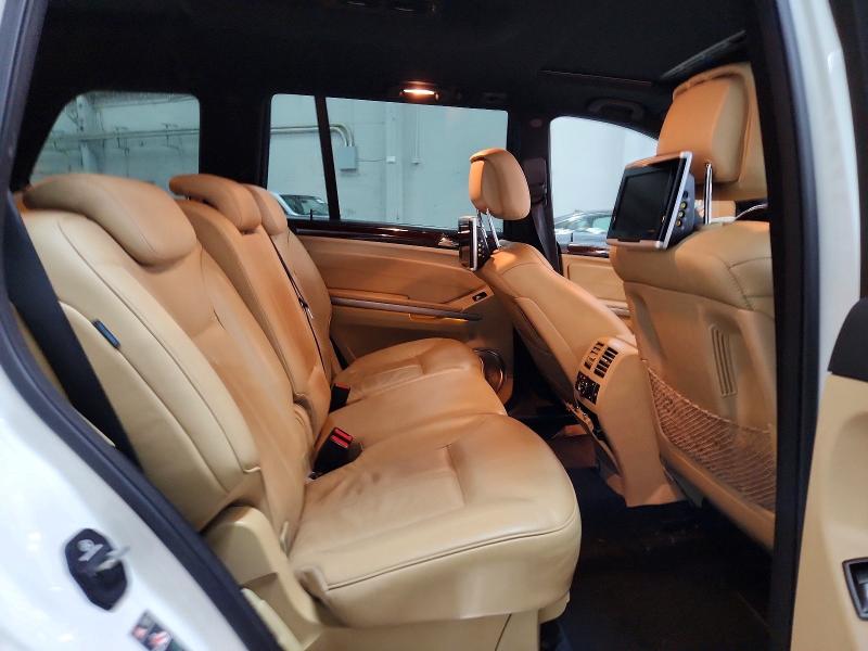 Продажа на аукционе авто 2010 Mercedes-benz Gl, vin: 4JGBF8GE5AA588587, номер лота: 52852656