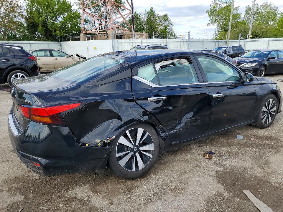 Продажа на аукционе авто 2022 Nissan Altima, vin: 1N4BL4DV3NN355323, номер лота: 52370636
