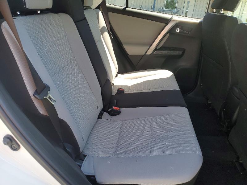 Продажа на аукционе авто 2018 Toyota Rav4, vin: JTMRFREV9JJ256051, номер лота: 52875056