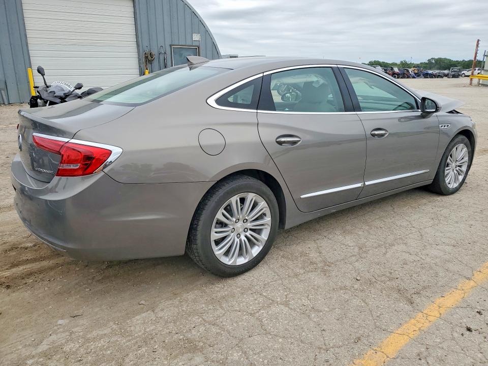 2018 Buick Lacrosse მანქანა იყიდება აუქციონზე, vin: 1G4ZN5SZ4JU118222, აუქციონის ნომერი: 54351066