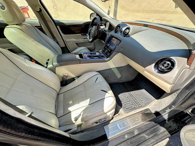 2011 Jaguar Xjl მანქანა იყიდება აუქციონზე, vin: SAJWA2GB8BLV15633, აუქციონის ნომერი: 52794316