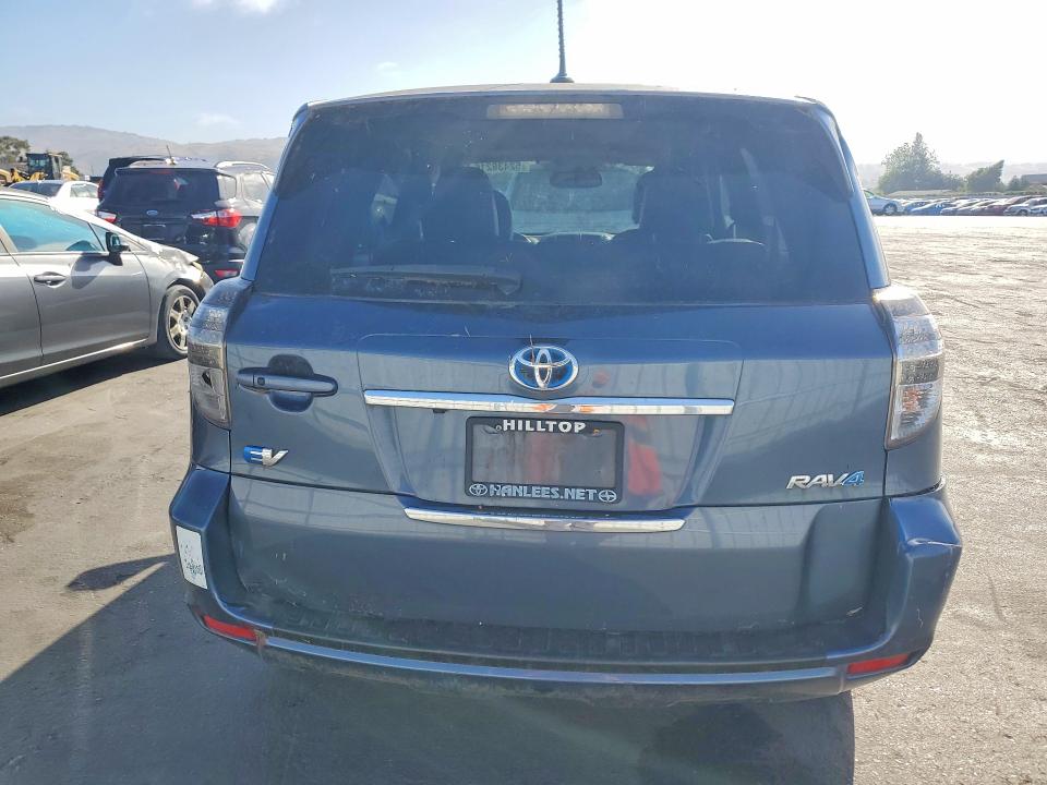 2013 Toyota Rav4 Ev მანქანა იყიდება აუქციონზე, vin: 2T3YL4DV9DW002208, აუქციონის ნომერი: 52438216