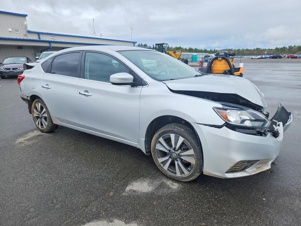 53695476 :رقم المزاد ، 3N1AB7AP6KY238594 vin ، 2019 Nissan Sentra مزاد بيع