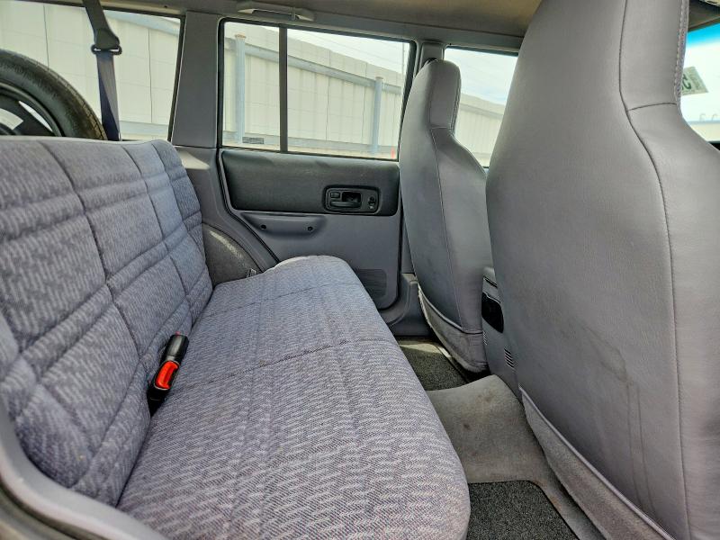 Продажа на аукционе авто 1998 Jeep Cherokee, vin: 1J4FJ68S5WL166385, номер лота: 53971286