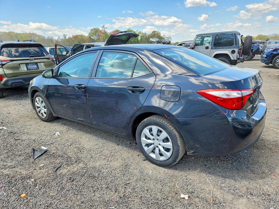 52875136 :رقم المزاد ، 2T1BURHE9FC380018 vin ، 2015 Toyota Corolla مزاد بيع