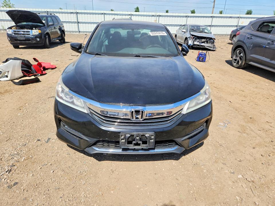 Продажа на аукционе авто 2016 Honda Accord, vin: 1HGCR2F58GA137694, номер лота: 55243416