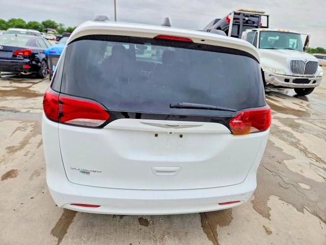 Продаж на аукціоні авто 2021 Chrysler Voyager, vin: 2C4RC1DG4MR547389, номер лоту: 52811596
