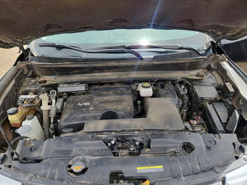 55103786 :رقم المزاد ، 5N1DR2MM2JC655904 vin ، 2018 Nissan Pathfinder مزاد بيع