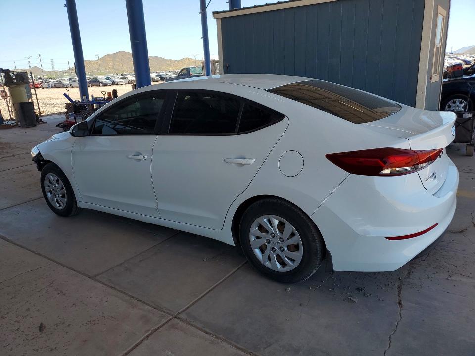 55034736 :رقم المزاد ، 5NPD74LF6JH327432 vin ، 2018 Hyundai Elantra مزاد بيع