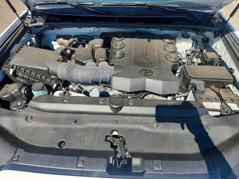 52812696 :رقم المزاد ، JTELU5JR0R6275725 vin ، 2024 Toyota 4runner مزاد بيع