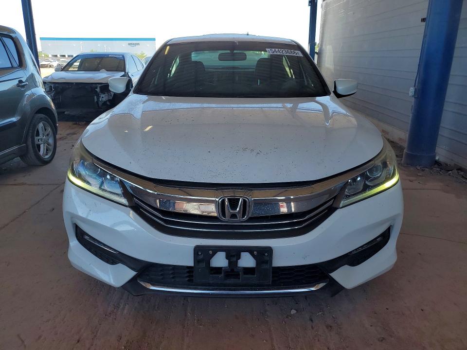 Продаж на аукціоні авто 2017 Honda Accord, vin: 1HGCR2F12HA031076, номер лоту: 54423686