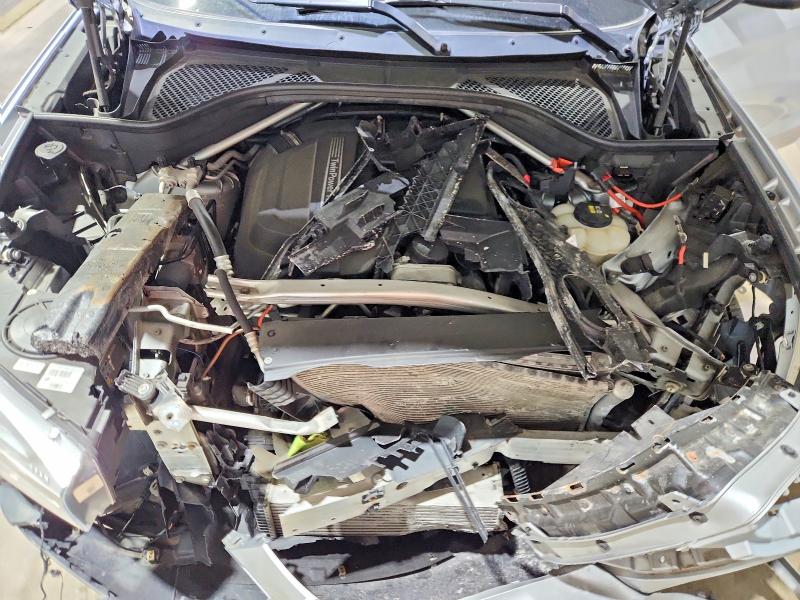 54551976 :رقم المزاد ، 5UXKR0C52G0P30443 vin ، 2016 Bmw X5 مزاد بيع