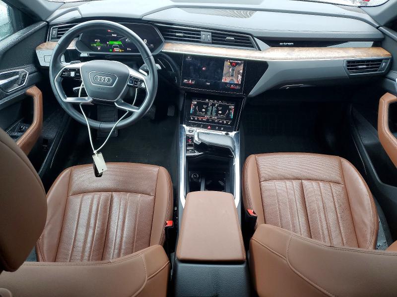 Продажа на аукционе авто 2021 Audi E-tron, vin: WA12AAGE7MB012261, номер лота: 54051036
