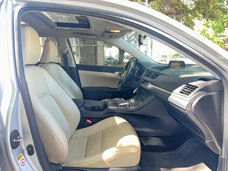 Продажа на аукционе авто 2011 Lexus Ct 200h, vin: JTHKD5BH9B2028429, номер лота: 53322556