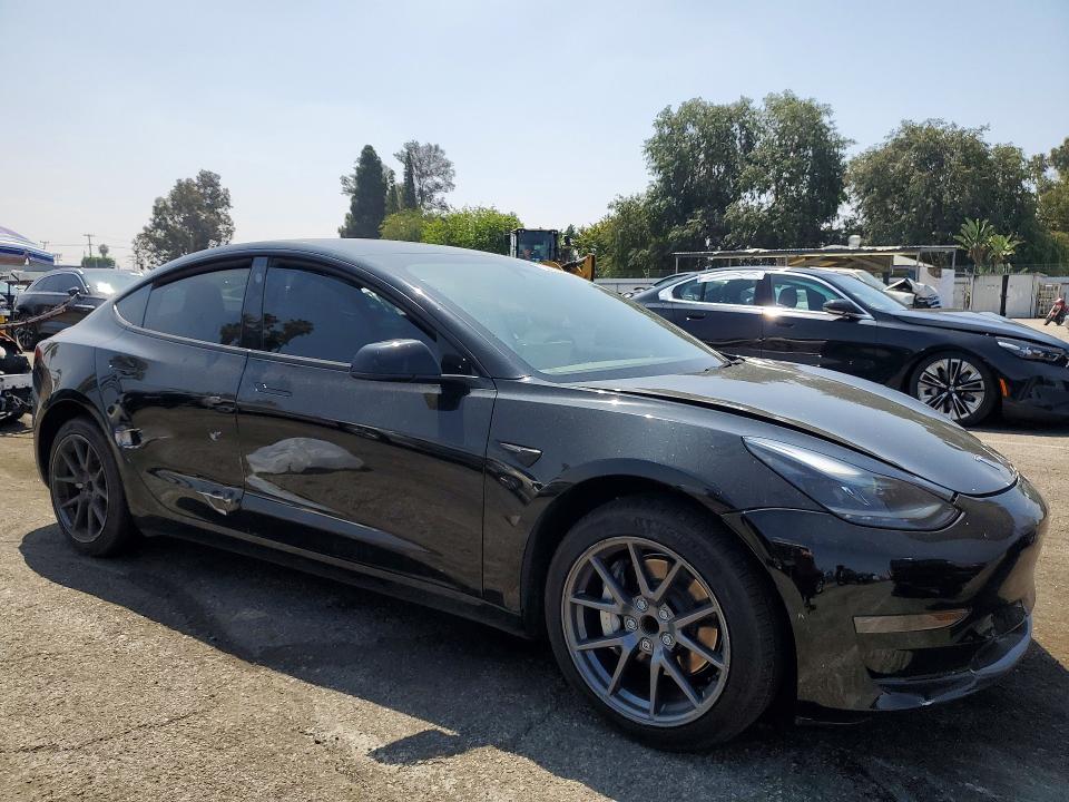 2023 Tesla Model 3 მანქანა იყიდება აუქციონზე, vin: 5YJ3E1EA1PF679519, აუქციონის ნომერი: 52690516