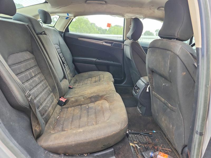 54695966 :رقم المزاد ، 3FA6P0LU4KR274220 vin ، 2019 Ford Fusion مزاد بيع
