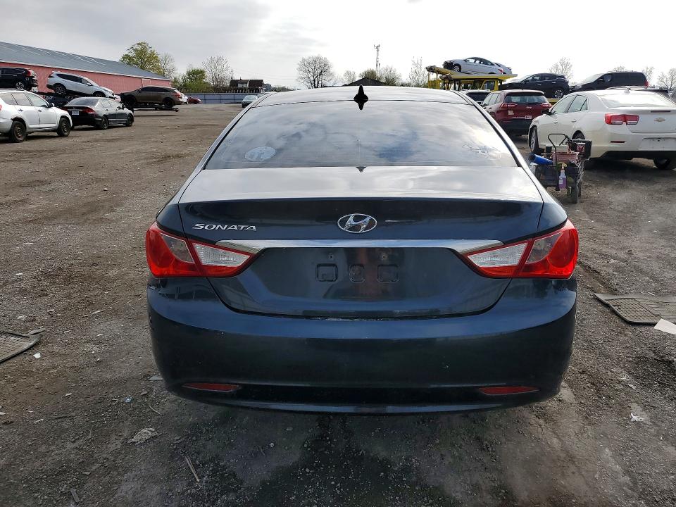 52418656 :رقم المزاد ، 5NPEB4AC3BH142977 vin ، 2011 Hyundai Sonata مزاد بيع
