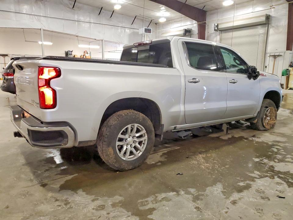 Продажа на аукционе авто 2019 Chevrolet Silverado, vin: 3GCUYGED1KG140894, номер лота: 53448586