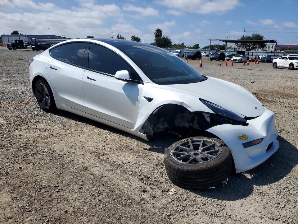 Продажа на аукционе авто 2022 Tesla Model 3, vin: 5YJ3E1EA5NF316234, номер лота: 53697666