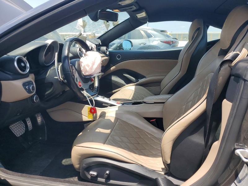 2016 Ferrari California T მანქანა იყიდება აუქციონზე, vin: ZFF77XJA0G0213097, აუქციონის ნომერი: 53770676