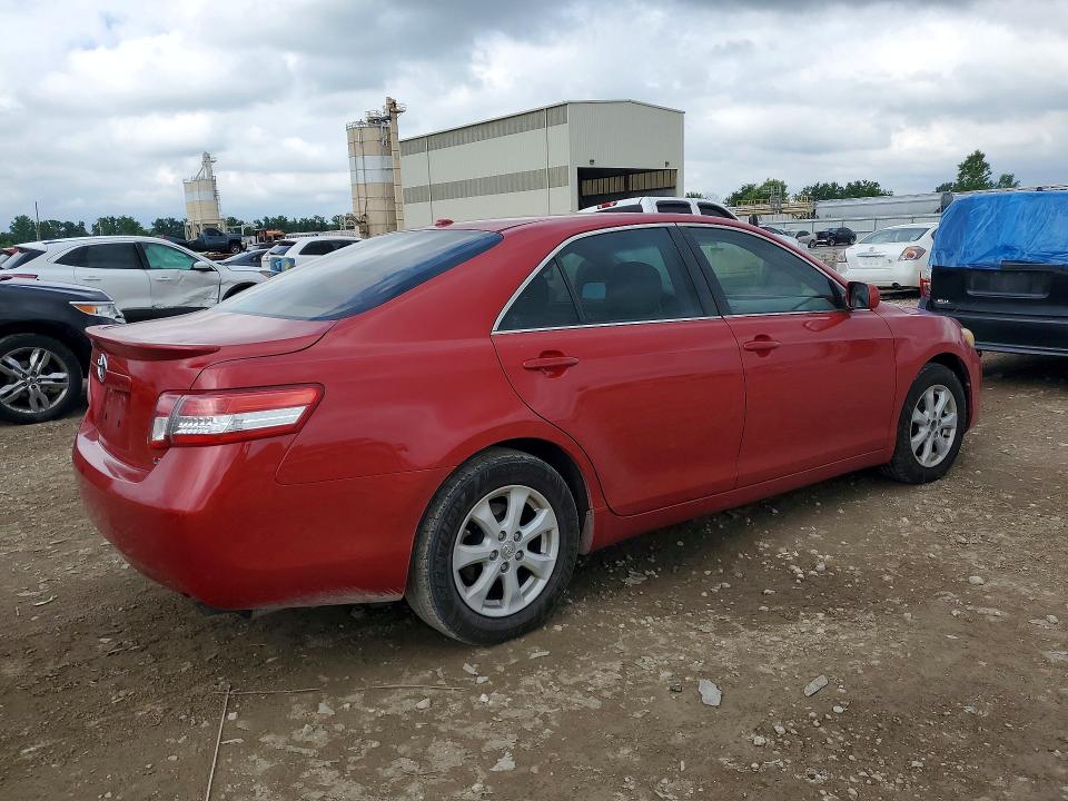 52099246 :رقم المزاد ، 4T4BF3EK8AR085331 vin ، 2010 Toyota Camry مزاد بيع