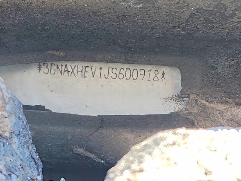 51993306 :رقم المزاد ، 3GNAXHEV1JS600918 vin ، 2018 Chevrolet Equinox مزاد بيع