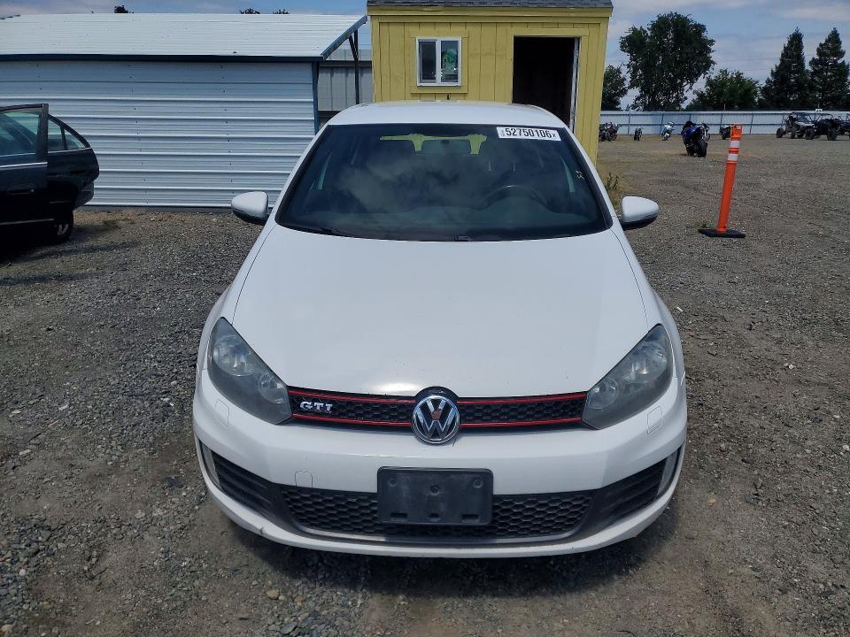 2011 Volkswagen Gti მანქანა იყიდება აუქციონზე, vin: WVWGD7AJ4BW156979, აუქციონის ნომერი: 52750106
