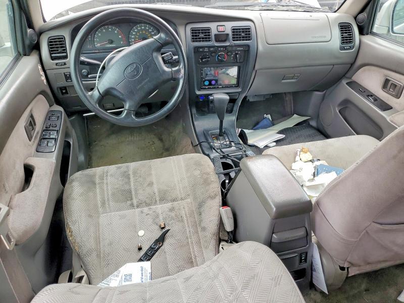 52678196 :رقم المزاد ، JT3GN86R920247187 vin ، 2002 Toyota 4runner مزاد بيع