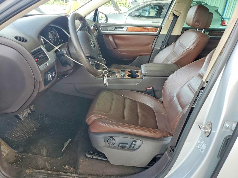 55229316 :رقم المزاد ، WVGFK9BP6CD005330 vin ، 2012 Volkswagen Touareg مزاد بيع