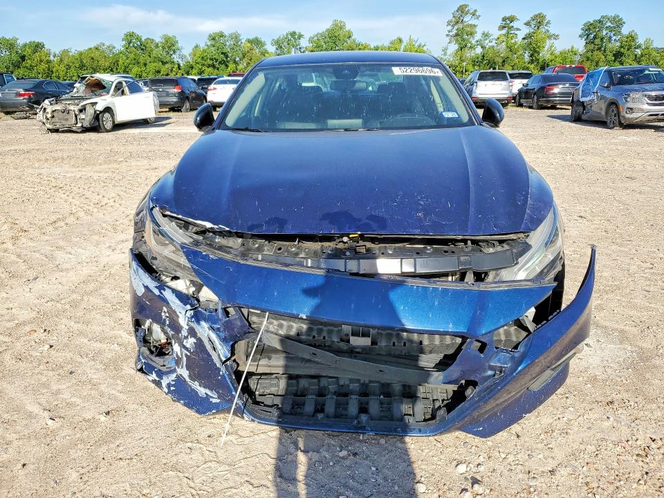 Продажа на аукционе авто 2022 Nissan Altima, vin: 1N4BL4CVXNN360259, номер лота: 52296696