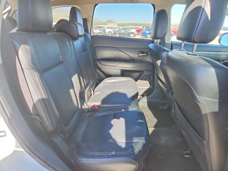 Продаж на аукціоні авто 2020 Mitsubishi Outlander, vin: JA4AZ3A38LZ018860, номер лоту: 53922526