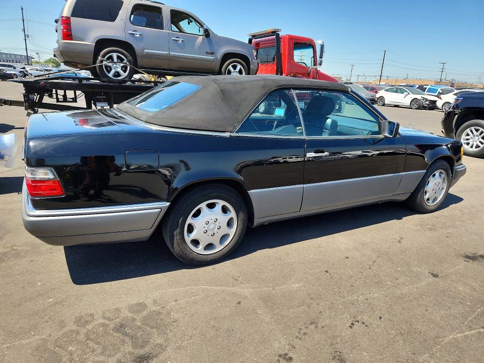 Продажа на аукционе авто 1995 Mercedes-benz E, vin: WDBEA66EXSC258051, номер лота: 53030916
