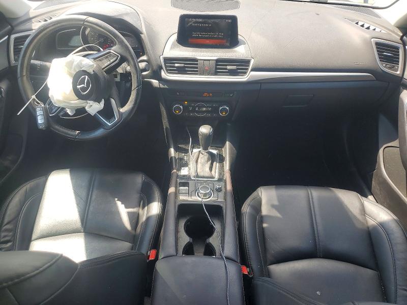 2017 Mazda 3 მანქანა იყიდება აუქციონზე, vin: 3MZBN1V71HM111541, აუქციონის ნომერი: 52412206