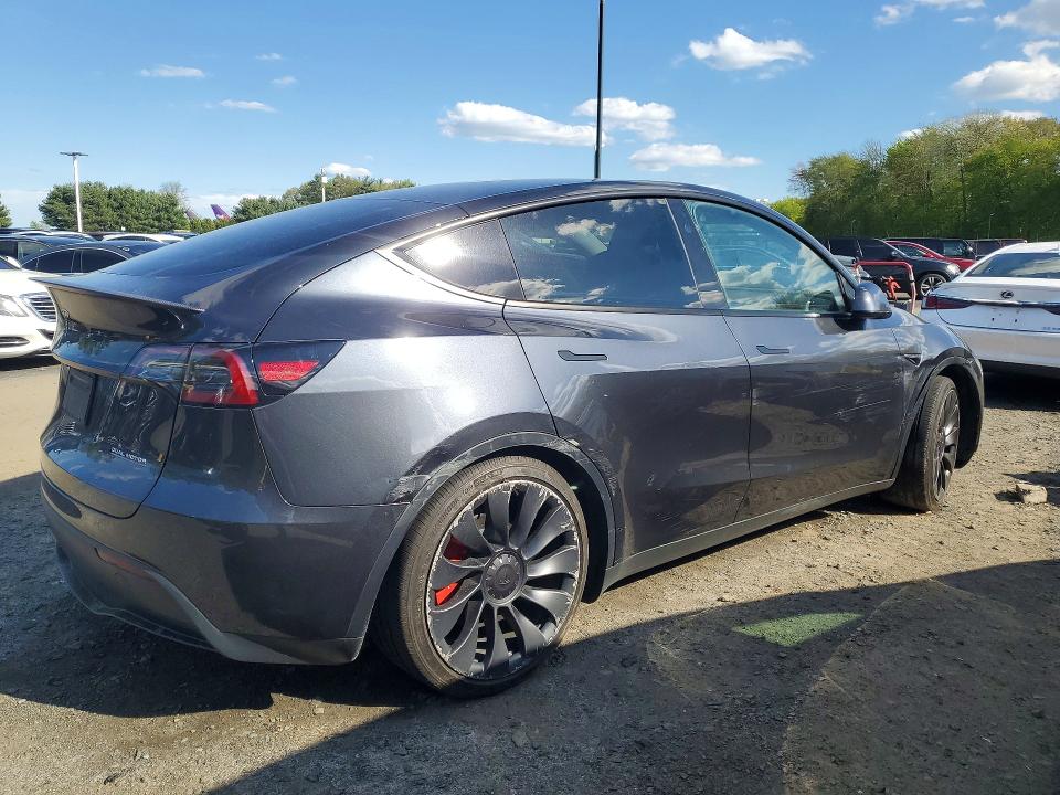 52128136 :رقم المزاد ، 7SAYGDEF6SA369825 vin ، 2025 Tesla Model Y مزاد بيع