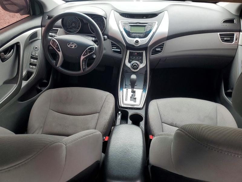 52067246 :رقم المزاد ، 5NPDH4AE7CH117030 vin ، 2012 Hyundai Elantra مزاد بيع