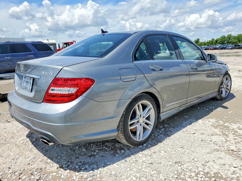 54514466 :رقم المزاد ، WDDGF8BB0CR213580 vin ، 2012 Mercedes-benz C مزاد بيع