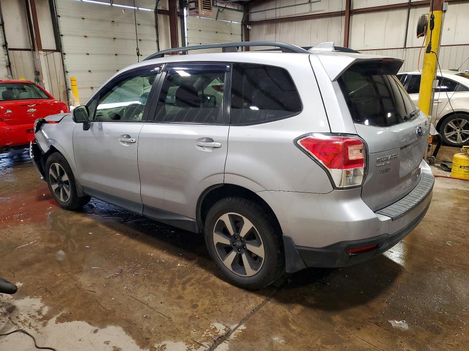 Продажа на аукционе авто 2017 Subaru Forester, vin: JF2SJAGCXHH532933, номер лота: 53454016