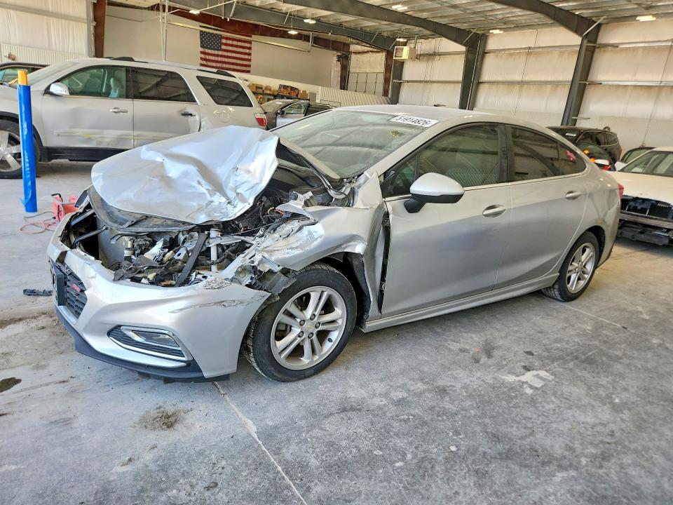 51914826 :رقم المزاد ، 1G1BD5SM9J7164388 vin ، 2018 Chevrolet Cruze مزاد بيع