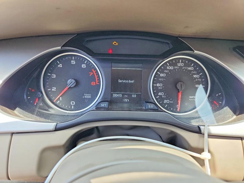53631156 :رقم المزاد ، WAUMFAFL3BN044682 vin ، 2011 Audi A4 مزاد بيع