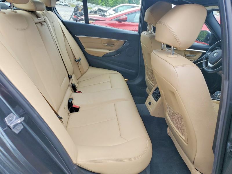 52077466 :رقم المزاد ، WBA8B9G37HNU54906 vin ، 2017 Bmw 330 مزاد بيع