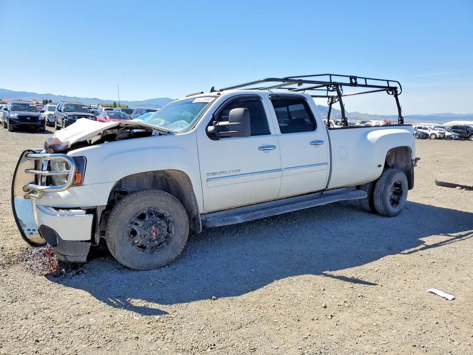 Auction sale of the 2011 Gmc Sierra, vin: 1GT426C85BF150251, lot number: 54620426