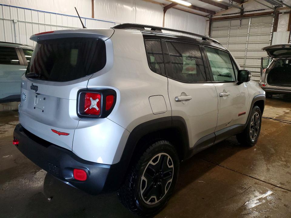 Aukcja sprzedaży 2016 Jeep Renegade, vin: ZACCJBCT3GPD44650, numer aukcji: 52556126