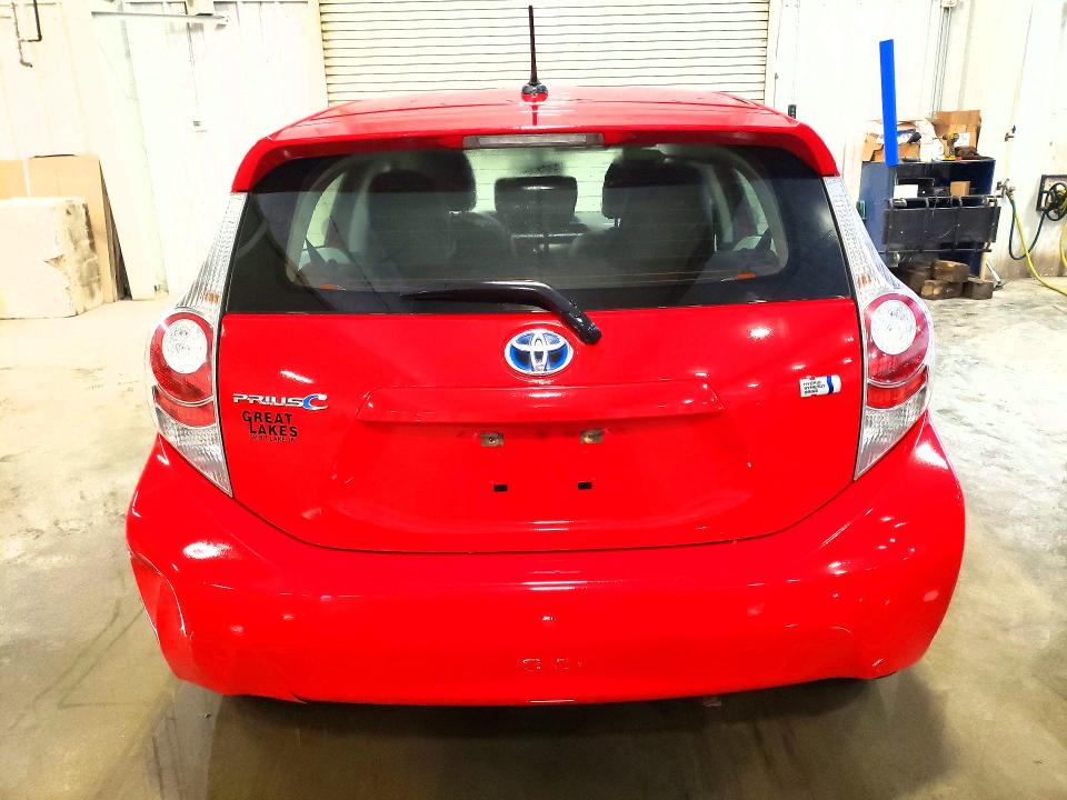Продажа на аукционе авто 2012 Toyota Prius C, vin: JTDKDTB31C1023632, номер лота: 52596906