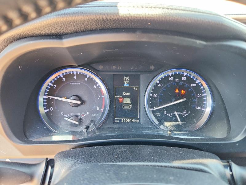 63873526 :رقم المزاد ، 5TDKKRFH5ES031429 vin ، 2014 Toyota Highlander مزاد بيع