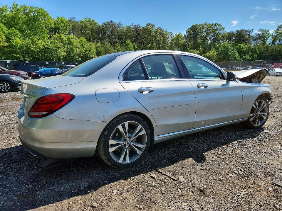 Продажа на аукционе авто 2016 Mercedes-benz C, vin: 55SWF4KB3GU168983, номер лота: 53315916