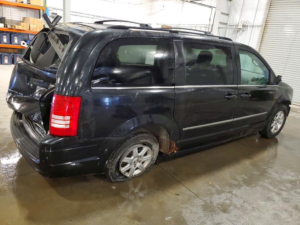 54243786 :رقم المزاد ، 2A4RR5D17AR236319 vin ، 2010 Chrysler Town & Country مزاد بيع